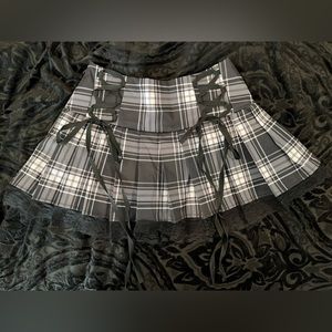 Lace plaid skirt